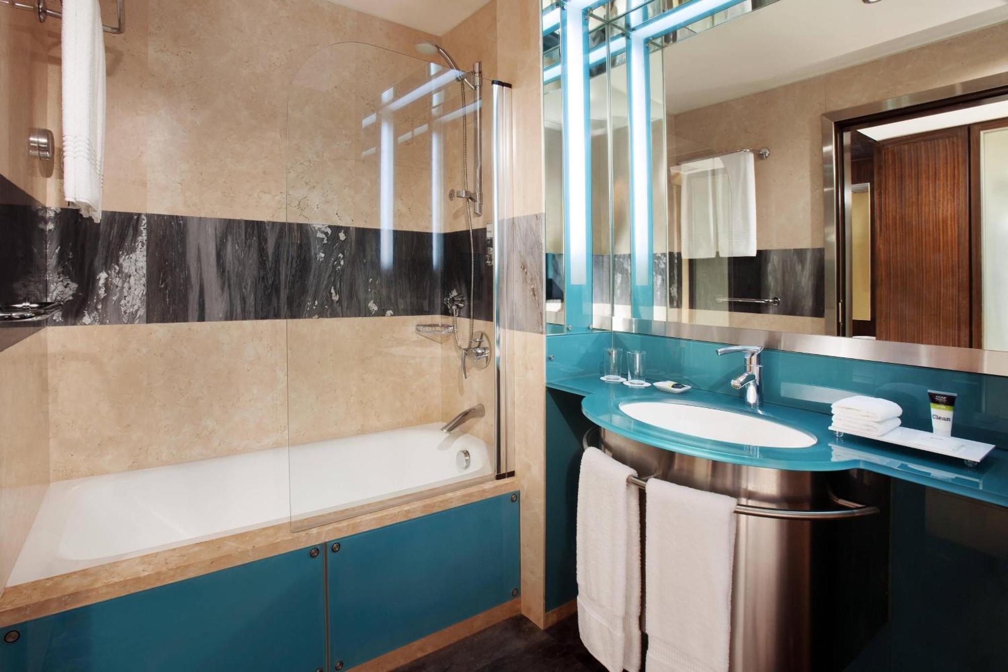 Hotel Four Points By Sheraton Le Verdun